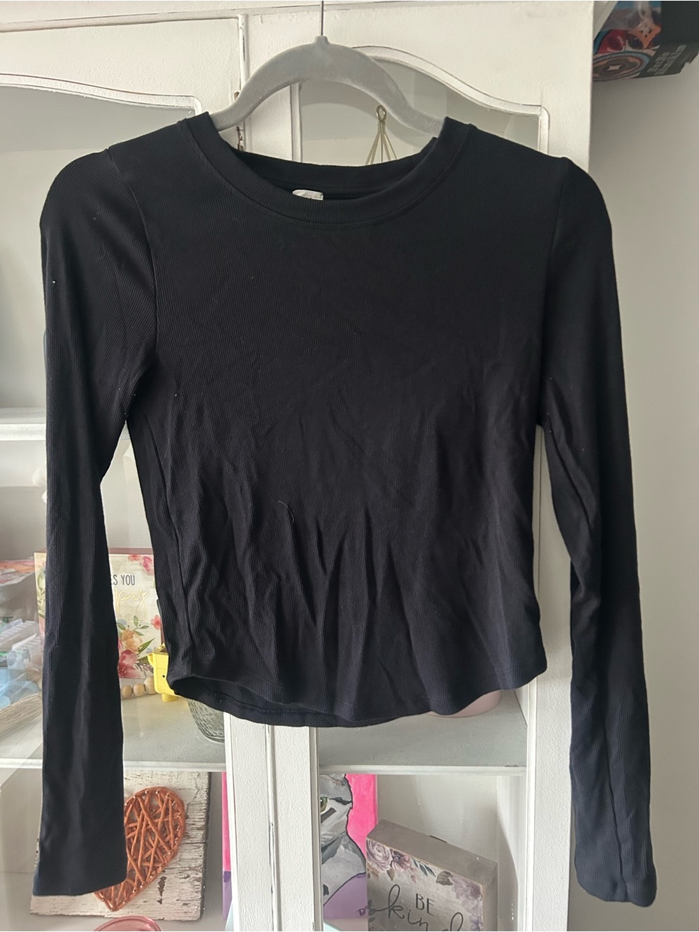 Women's Wilfred free Black Long-Sleeve crop Crewneck Top